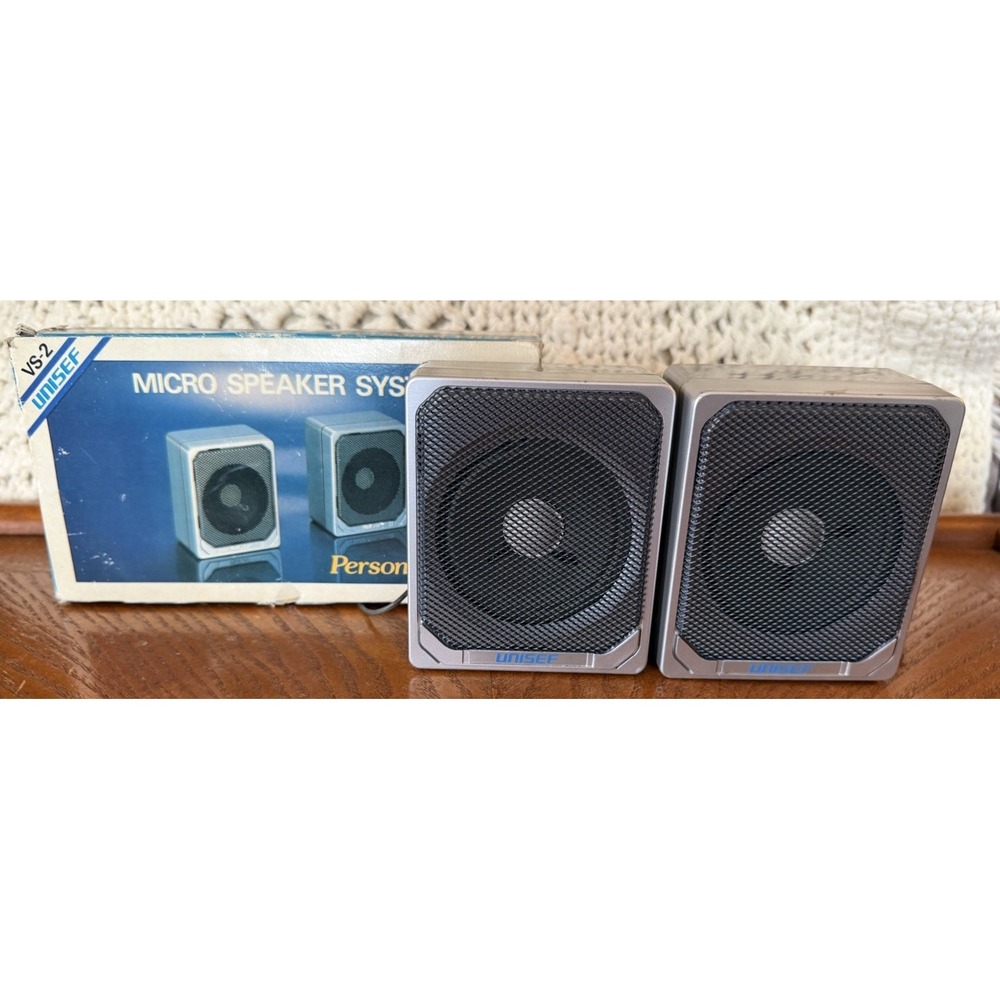 Vintage VS-2 UNISEF Power Boost Micro Speaker System Personal Hi-Fi
